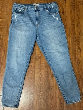 Women’s Abercrombie & Fitch Jeans - Size 14R - Distressed - Super Skinny Ankle